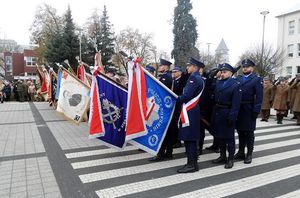 Obchody narodowego Święta Niepodległości na Placu marszałka Józefa Piłsudskiego w Sieradzu.