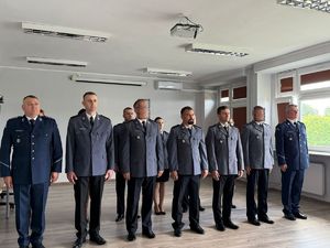 Uroczysta zbiorka z okazji obchodów Święta Policji w sieradzkiej komendzie.
