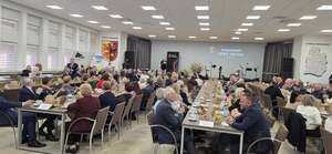 Udział policjantek w Powiatowym Dniu Sołtysa na którym wystawiono stoisko promocyjne.